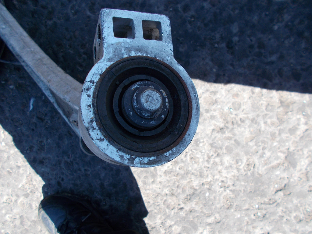 VAUXHALL INSIGNIA 2.0 CDTI 2014 OSF DRIVER SIDE FRONT WHEEL HUB BEARING CARRIER