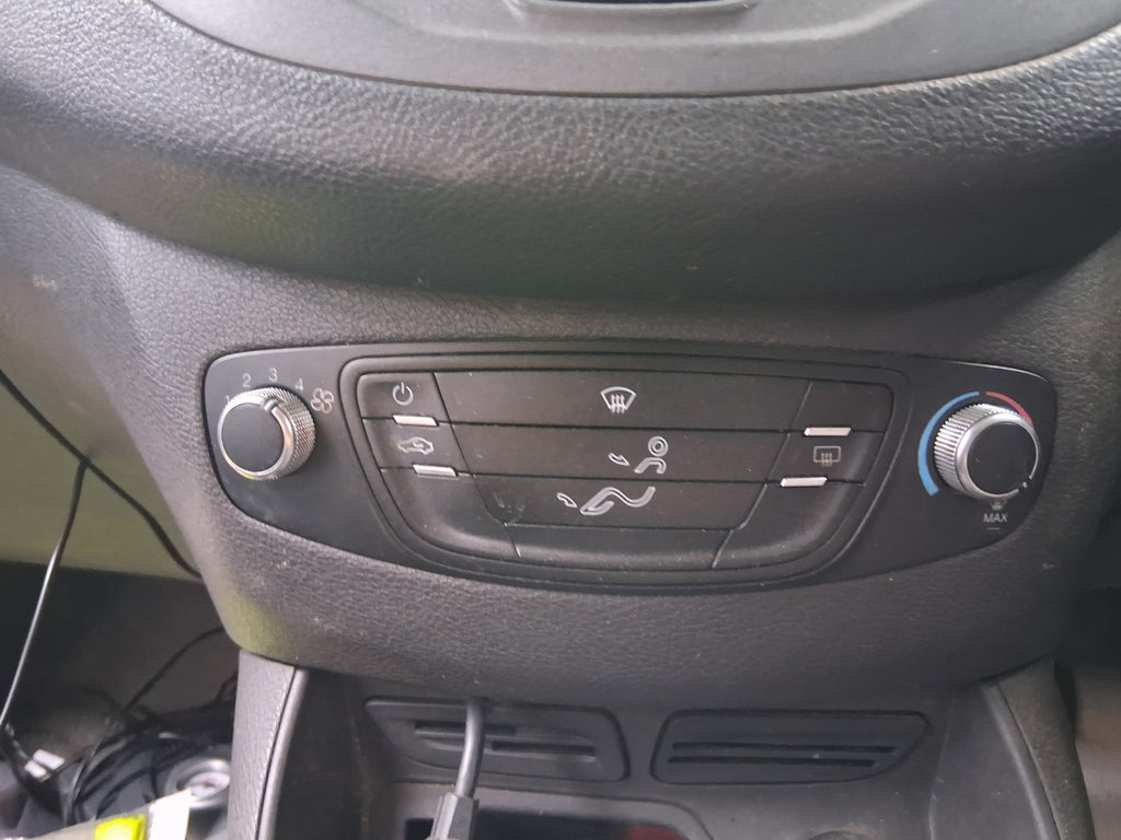 2015 FORD TRANSIT COURIER MK1 HEATER AC CLIMATE CONTROL SWITCH PANEL