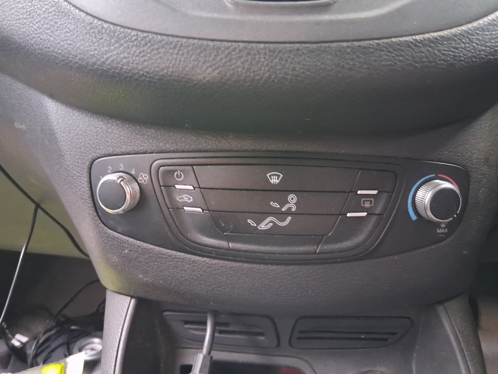 2015 FORD TRANSIT COURIER MK1 HEATER AC CLIMATE CONTROL SWITCH PANEL