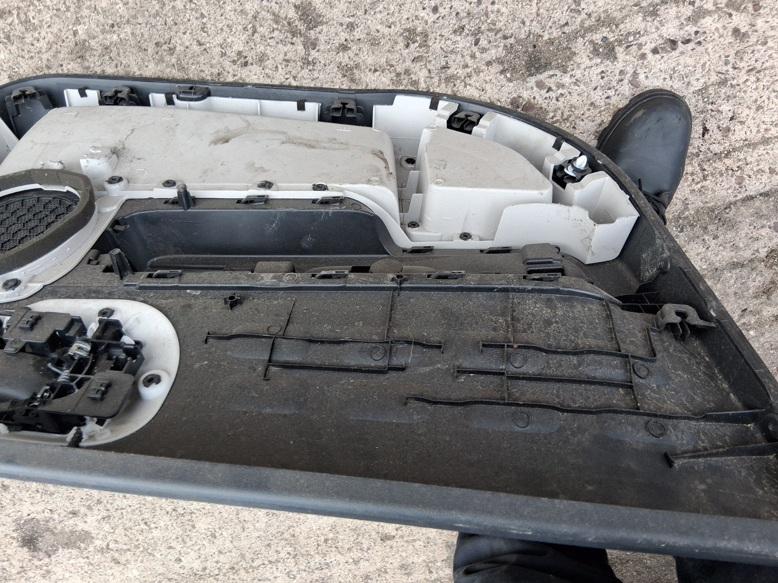 2021 CITROEN C3 MK3 OSF DRIVER SIDE FRONT RIGHT DOOR CARD