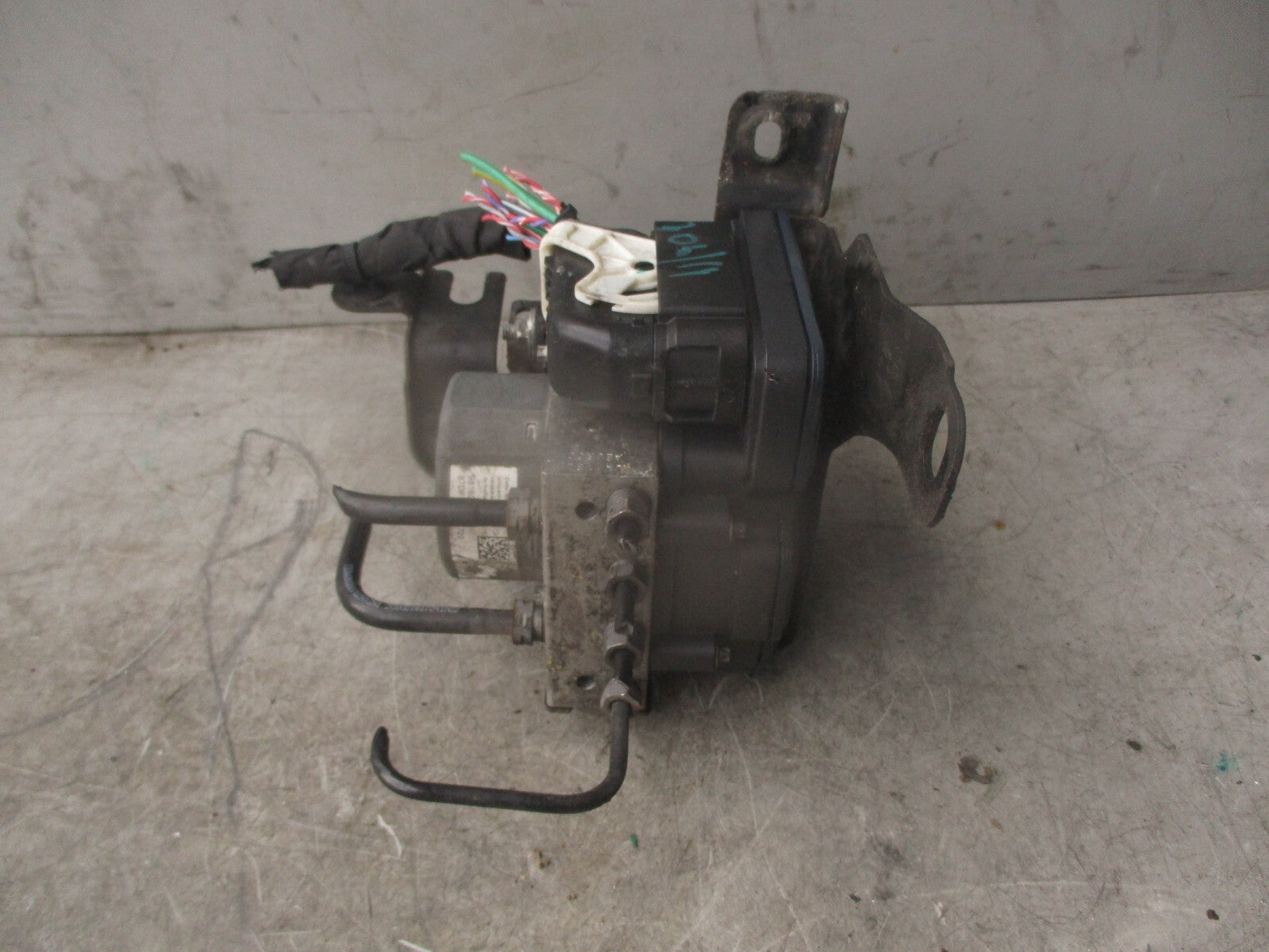 2014 PEUGEOT 308 MK2 1.6 DIESEL ABS PUMP CONTROL MODULE 9816071180