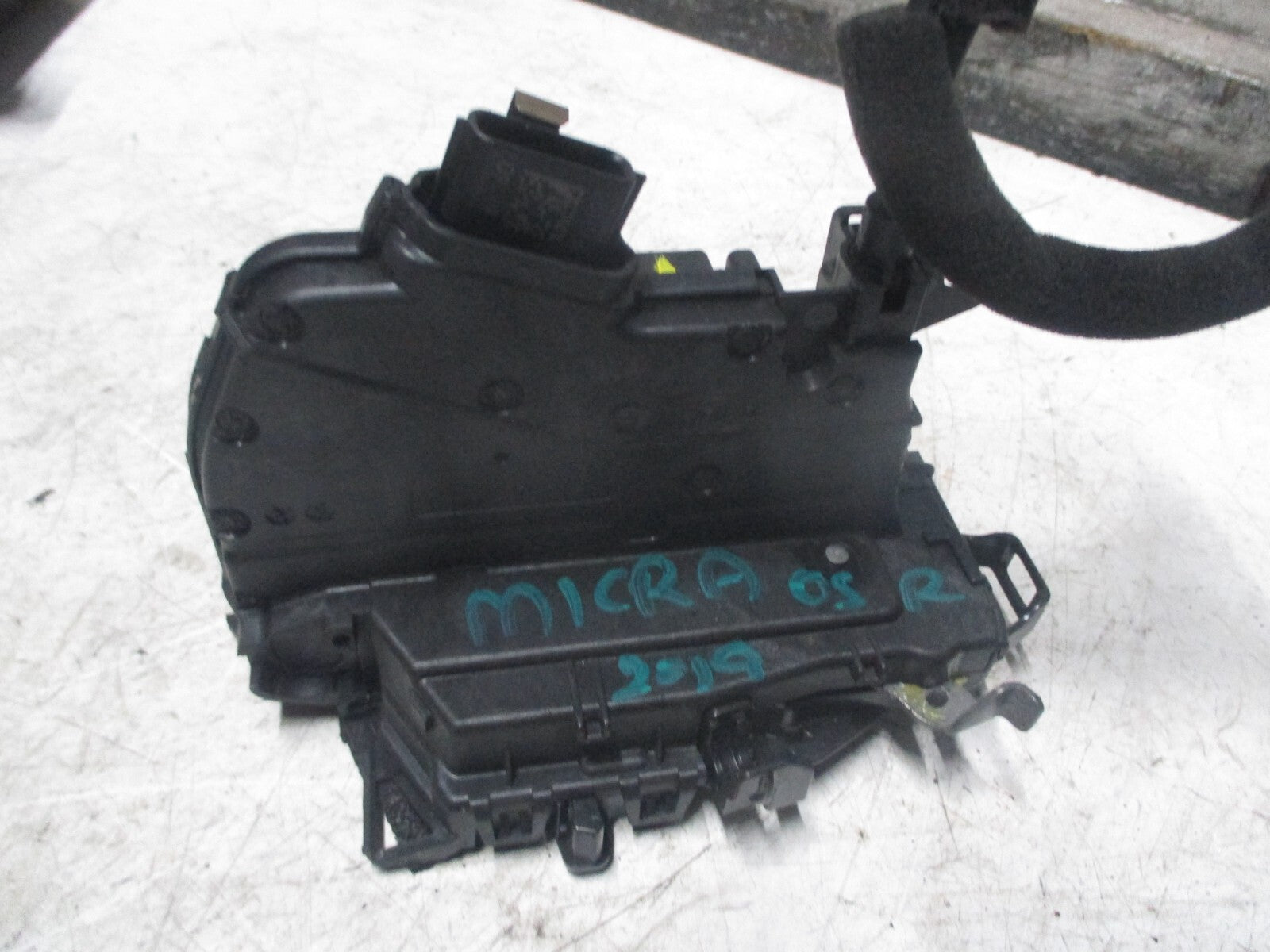 2019 NISSAN MICRA MK5 K14 OSR DRIVER SIDE REAR DOOR LOCK MECHANISM 825005FD0A