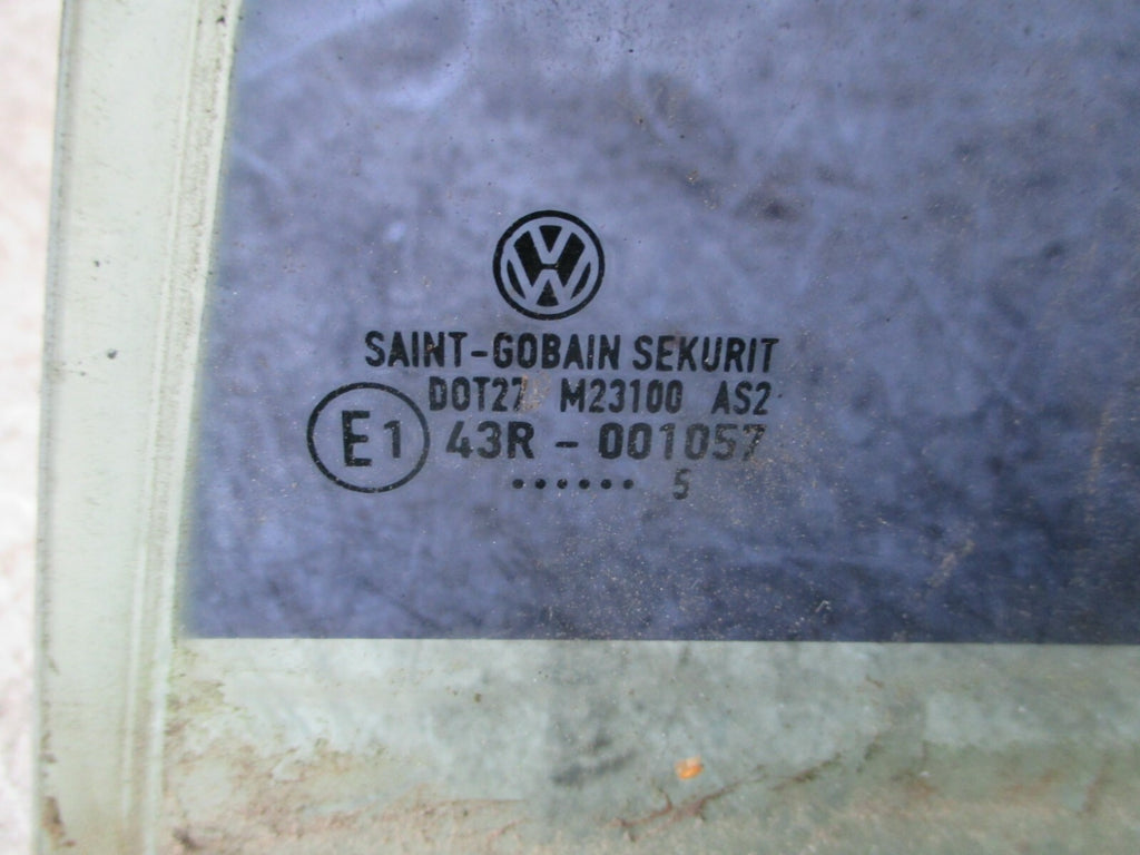VOLKSWAGEN GOLF 2005 MK5 NSR REAR PASSENGER SIDE QUARTER WINDOW GLASS