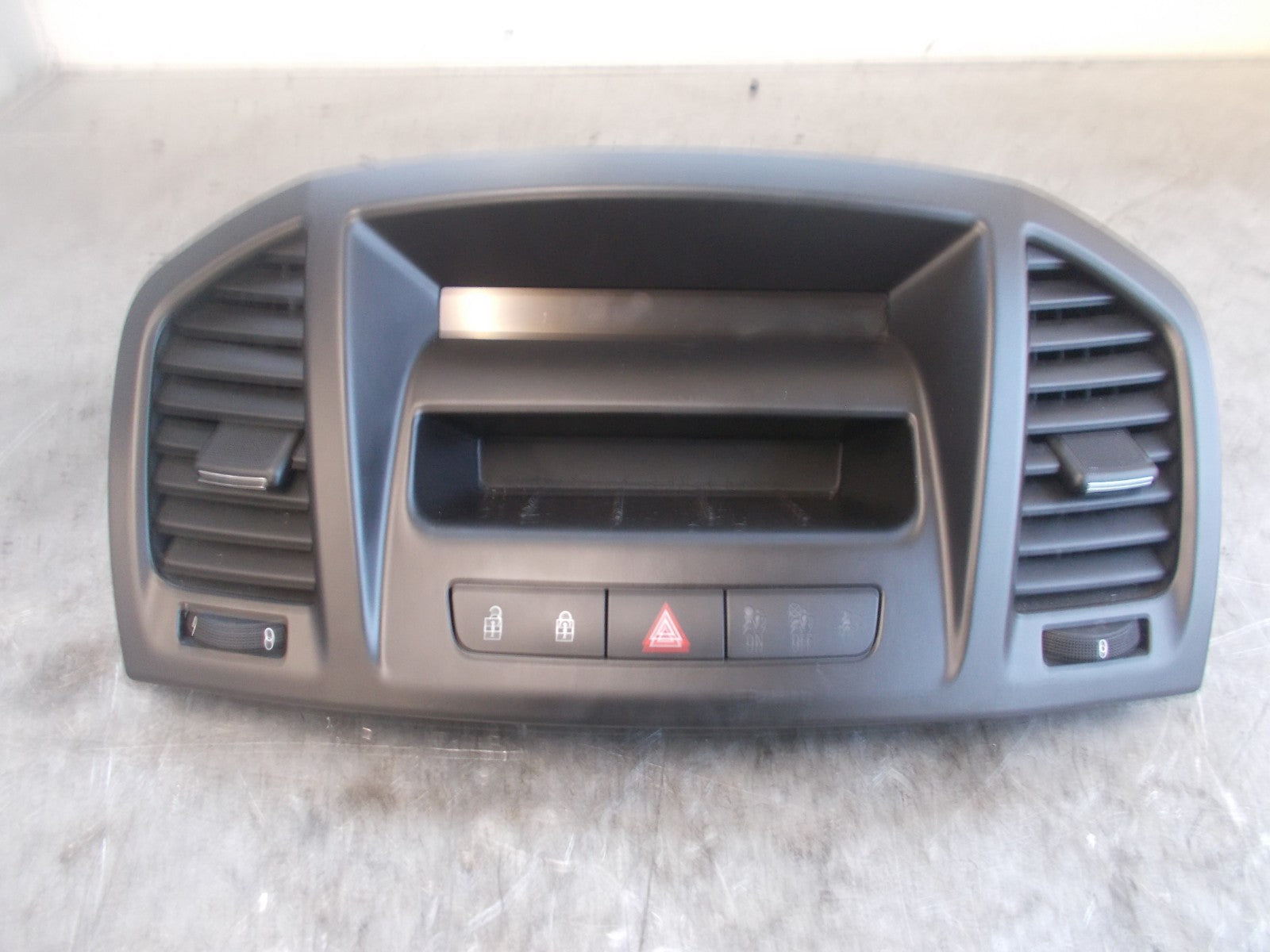 VAUXHALL INSIGNIA A (MK1) 2008-2017 DIGITAL DISPLAY SCREEN & VENTS 13233977F