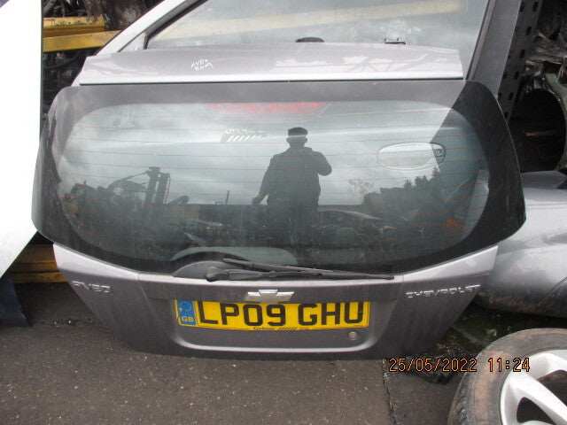 CHEVROLET AVEO MK1 2009 REAR COMPLETE TAILGATE BOOTLID GREY