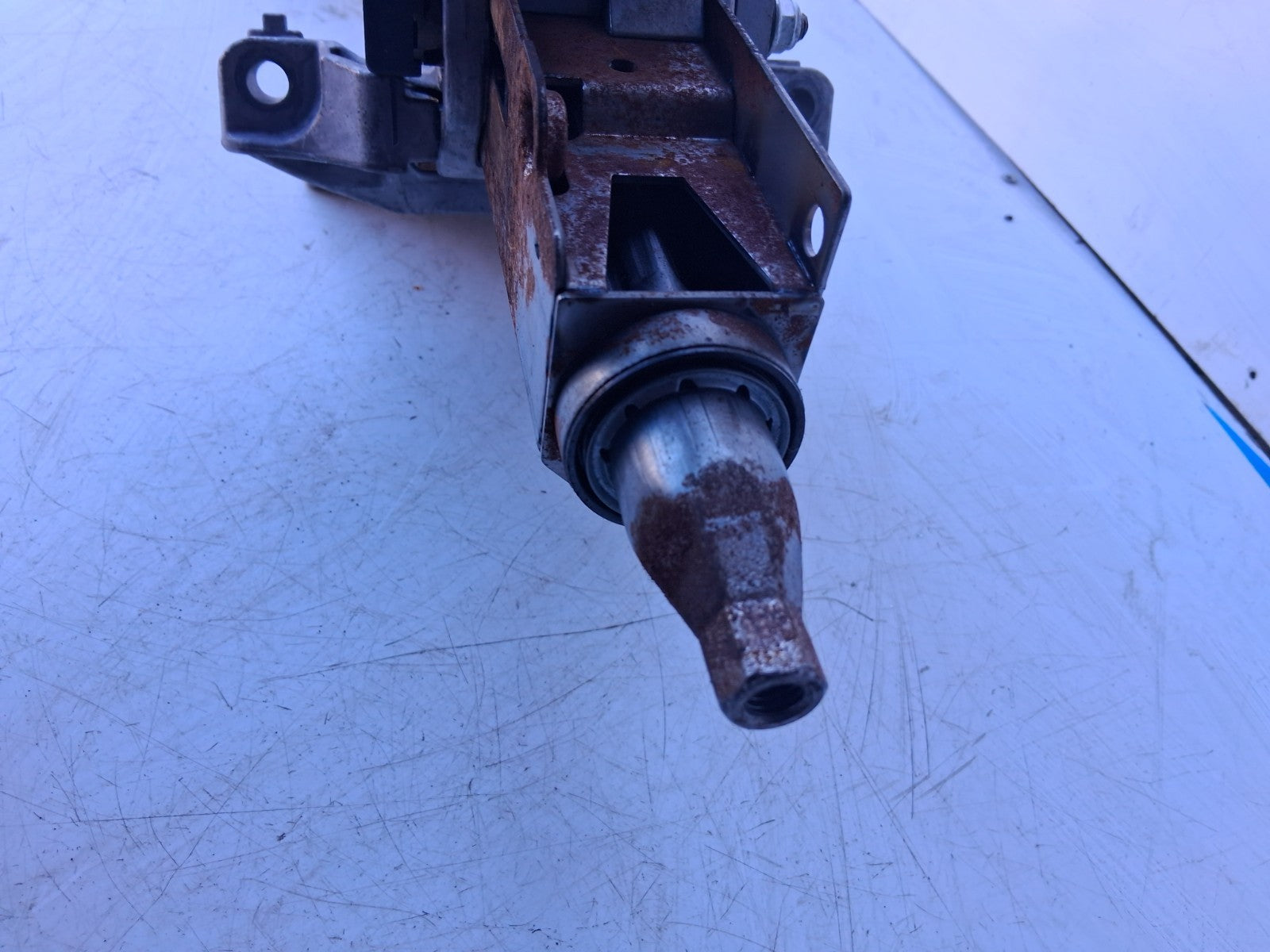 2011 FORD FOCUS ADJUSTABLE STEERING COLUMN & LOCK 7G913F880