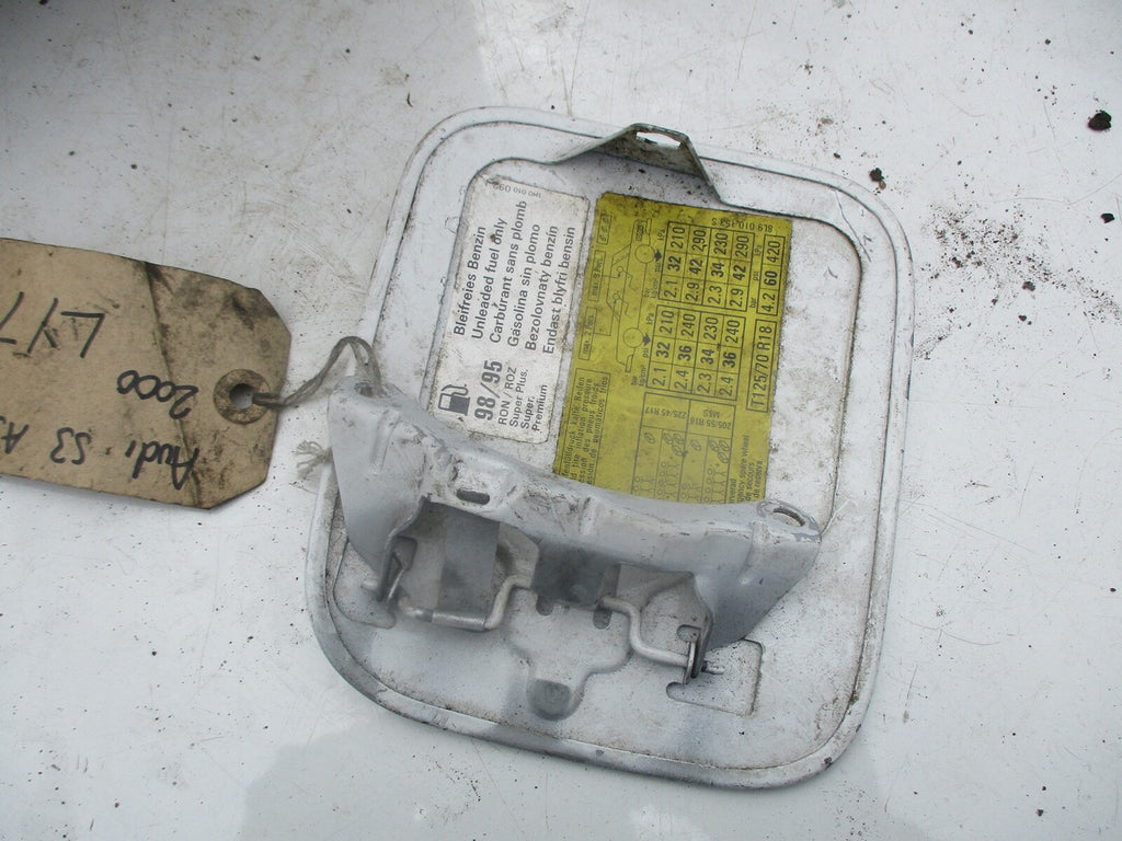 AUDI A3 1.8 TURBO 8L 2000 FUEL CAP SILVER
