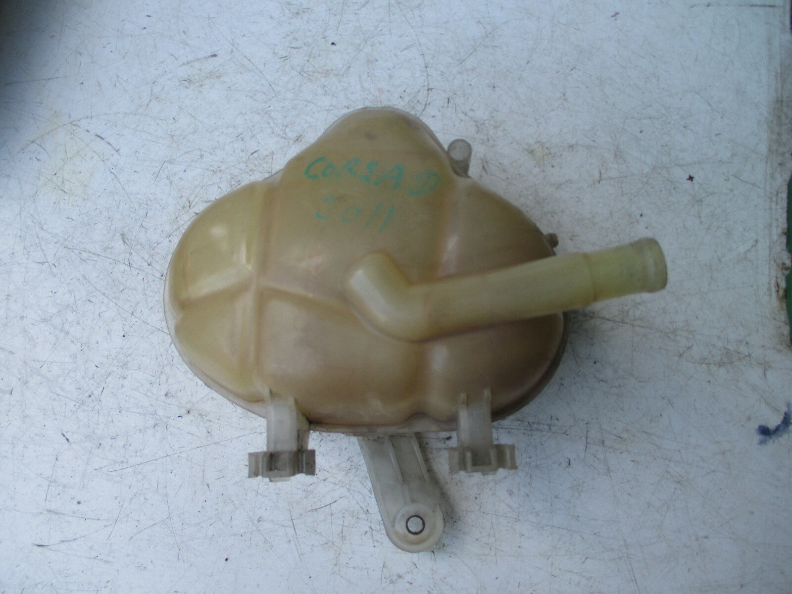 VAUXHALL CORSA D 2011 HEADER TANK COOLANT WATER BOTTLE EXPANSION TANK 55702164