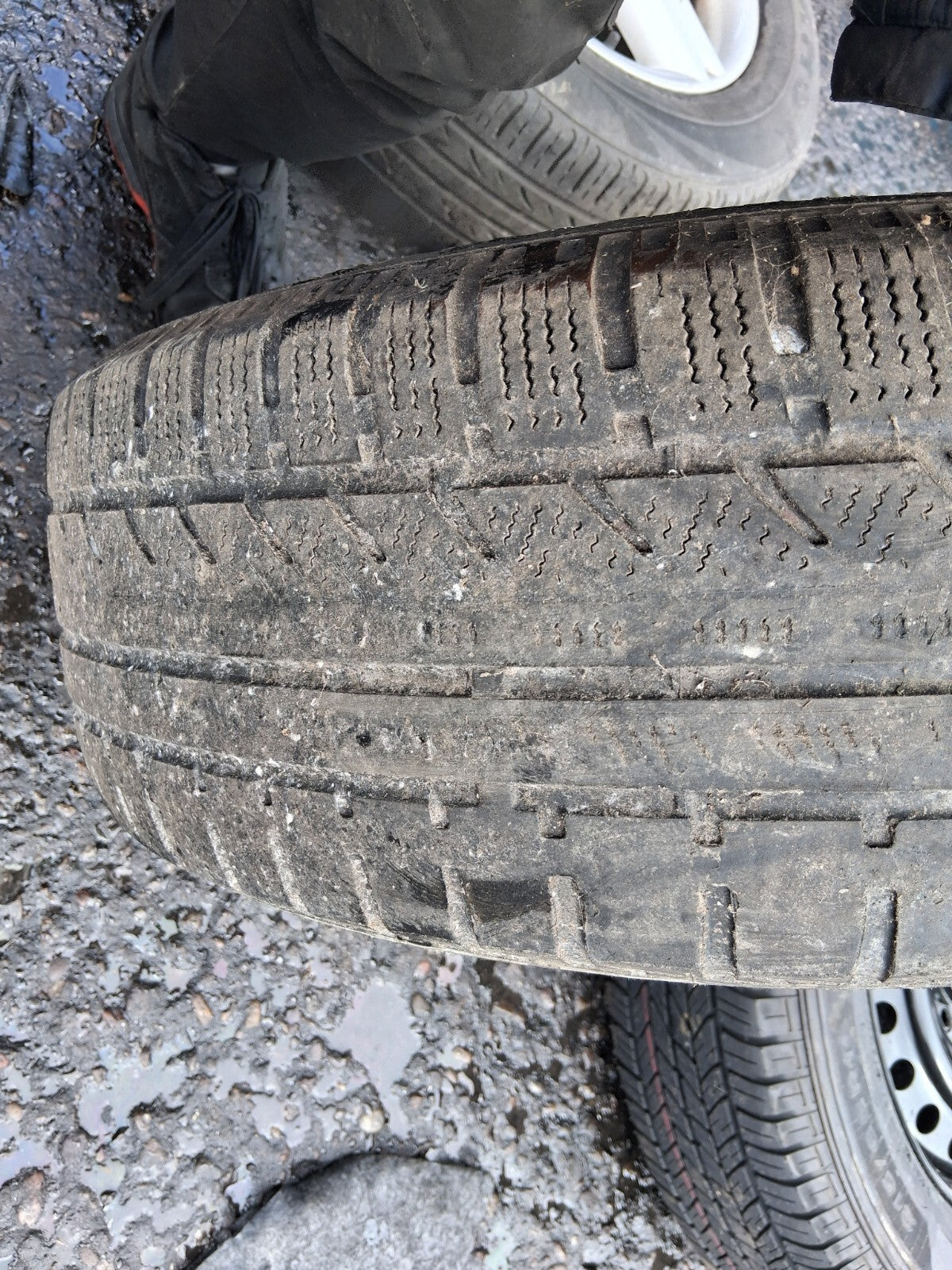 2007 NISSAN X TRAIL MK1 16 INCH ALLOY WHEEL WITH TYRE 215/65R16