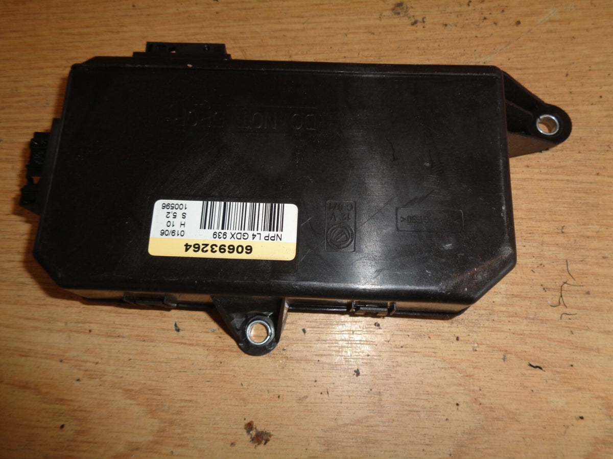 ALFA ROMEO 159 JTDM 2004-11 NSF PASSENGER SIDE FRONT WINDOW CONTROL MODULE ECU