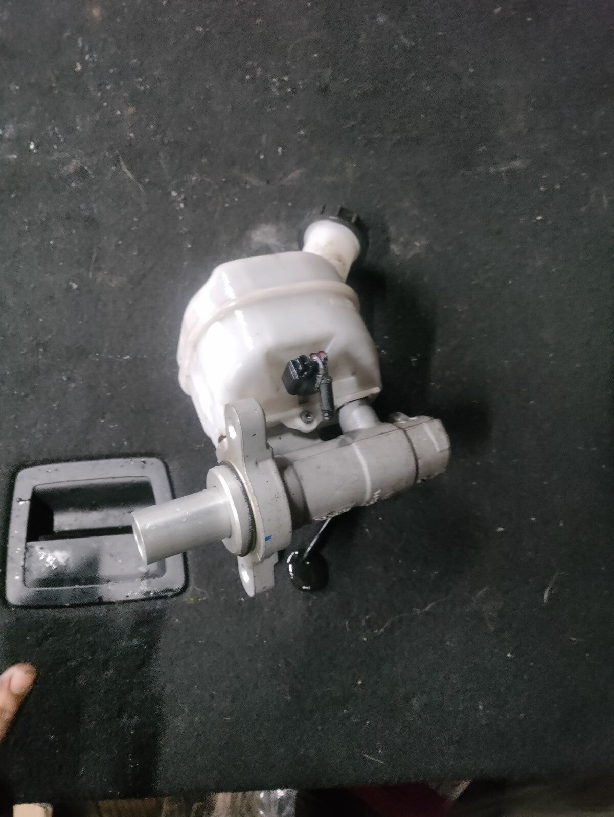 2021 FORD TRANSIT 350 MK8 2.0 DIESEL BRAKE MASTER CYLINDER RESERVOIR