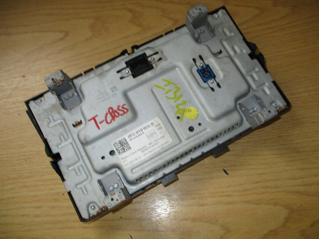 2020 SEAT IBIZA MK5 SAT NAV DISPLAY SCREEN HEAD UNIT 6F0919605B