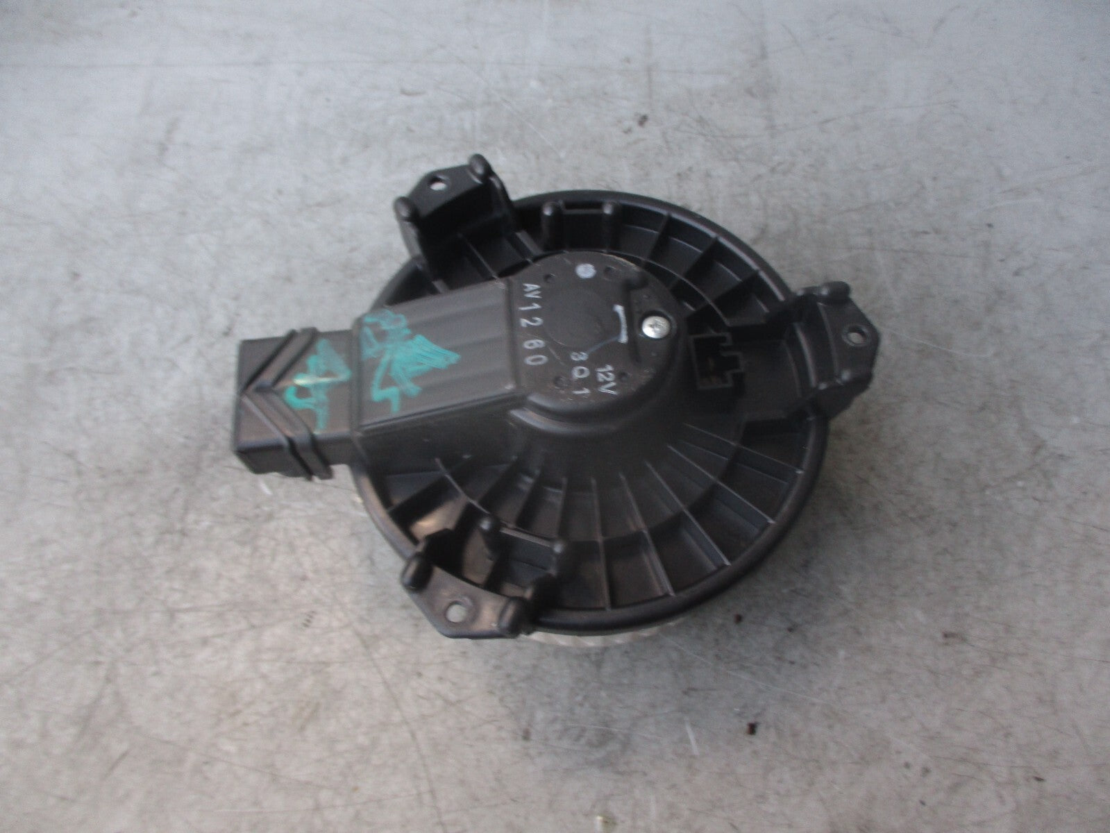 2013 SUZUKI SX4 SZ3 AIR CON HEATER BLOWER FAN MOTOR