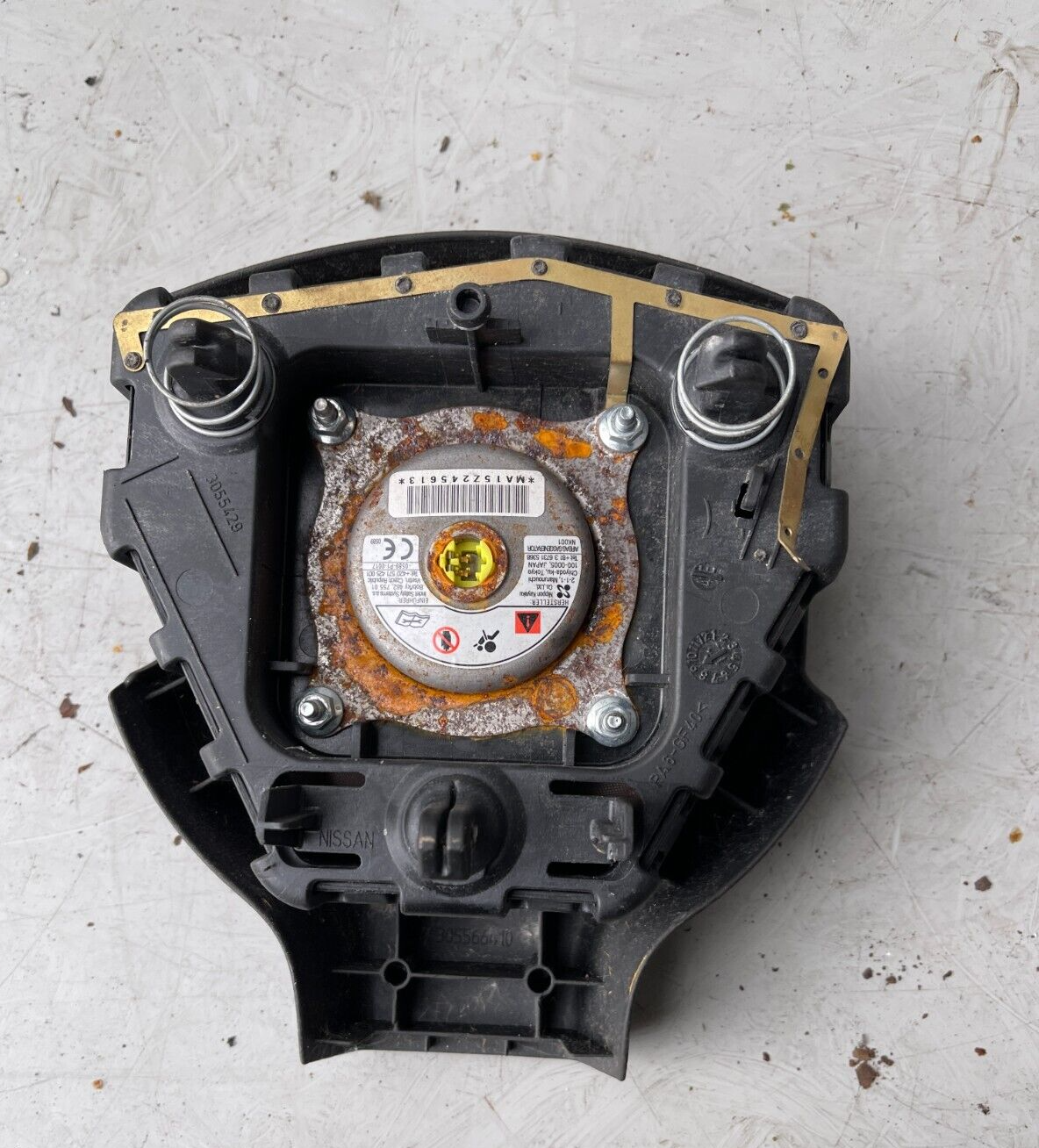 2011 NISSAN NOTE MK1 STEERING WHEEL AIRBAG 3055429