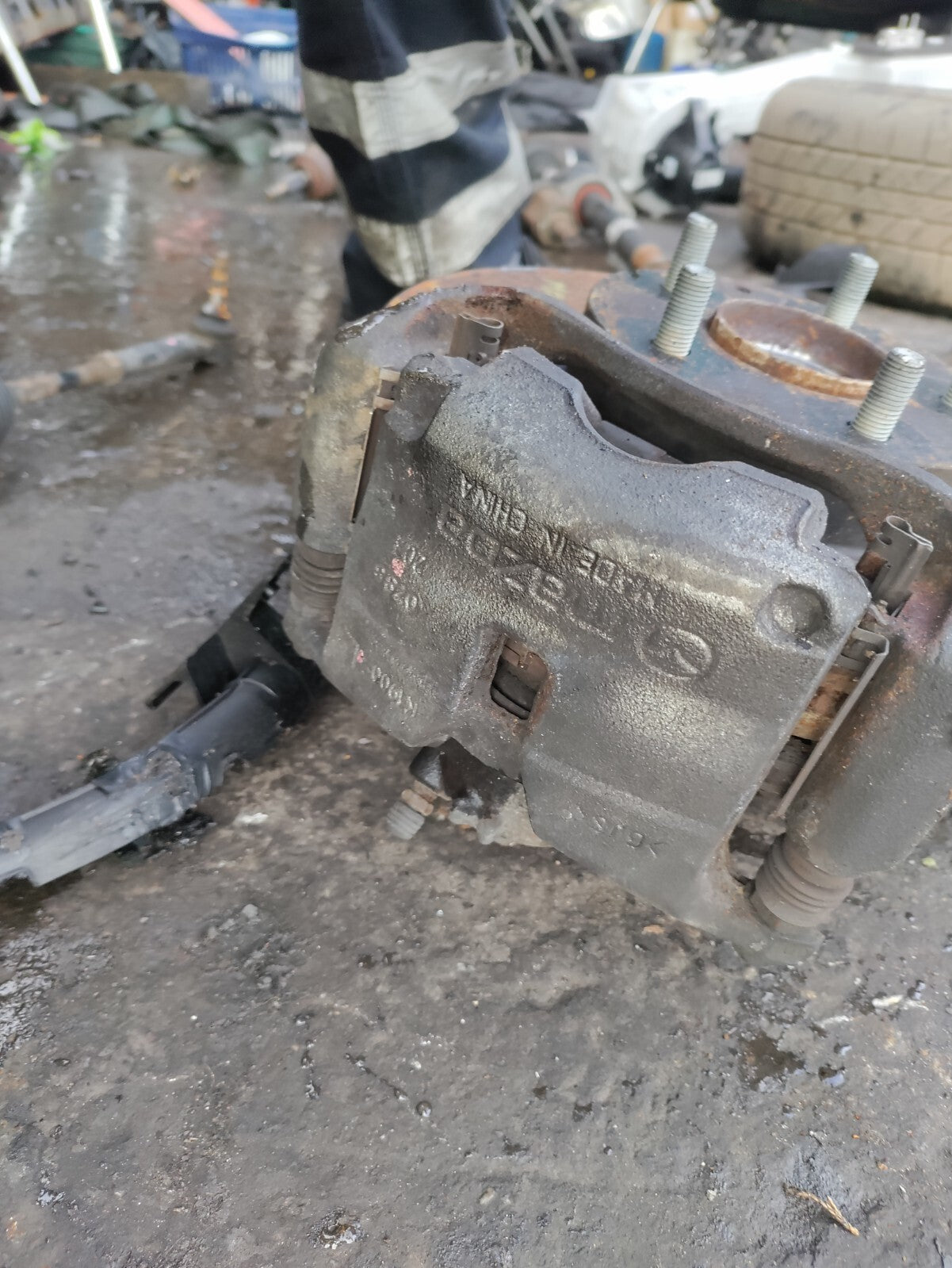2020 MAZDA CX 3 MK1 2.0 PETROL NSF PASSENGER SIDE FRONT HUB, CALIPER & WISHBONE