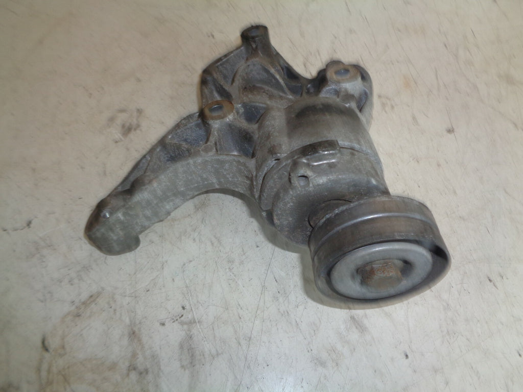 VW VOLKSWAGEN SCIROCCO 2011 1.4PETROL TSI PULLEY BELT TENSIONER MOUNT 1K0260885B