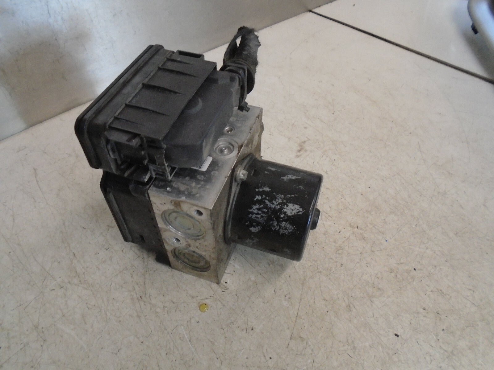 VAUXHALL INSIGNIA A 2011 2.0 CDTI ABS PUMP MODULE 22757649