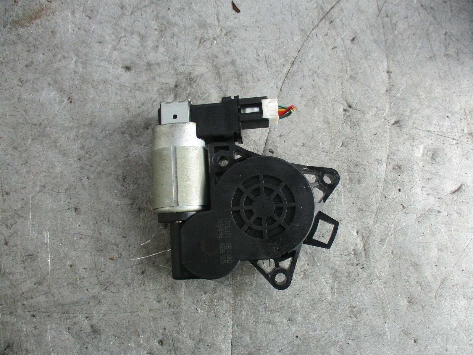 MAZDA 6 2005 OSF DRIVER SIDE FRONT WINDOW MOTOR REGULATOR