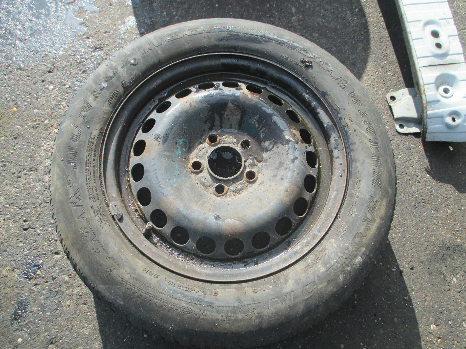 FORD GALAXY MK3 2012 5 STUDS STEEL WHEEL WITH TYRE 215/60R16