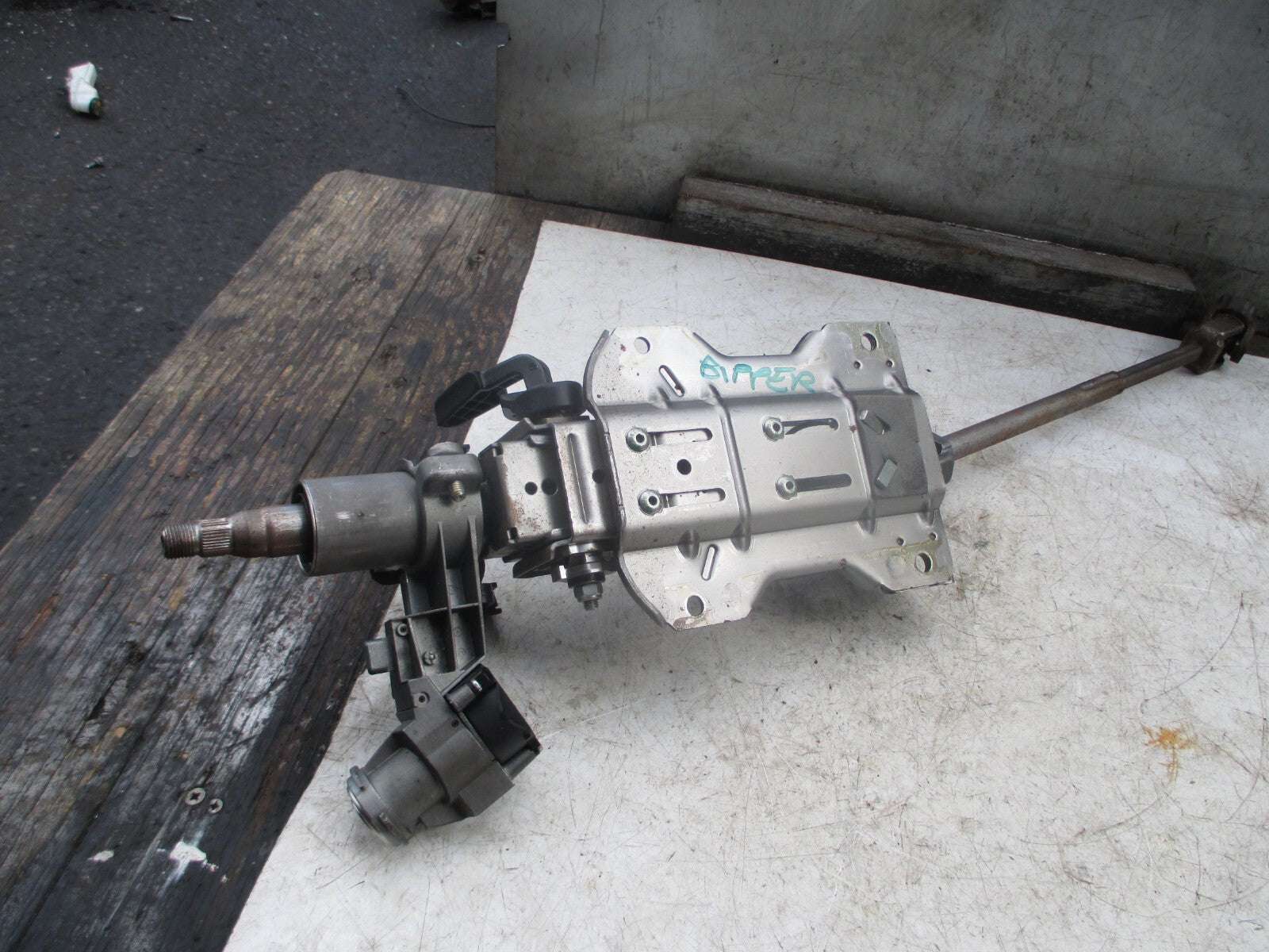 PEUGEOT BIPPER 2014 ADJUSTABLE STEERING COLUMN 61090801