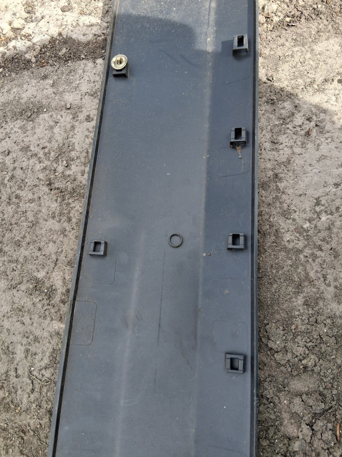 2010 MERCEDES BENZ SPRINTER W906 OSR DRIVER SIDE RIGHT REAR TRIM A9066903700