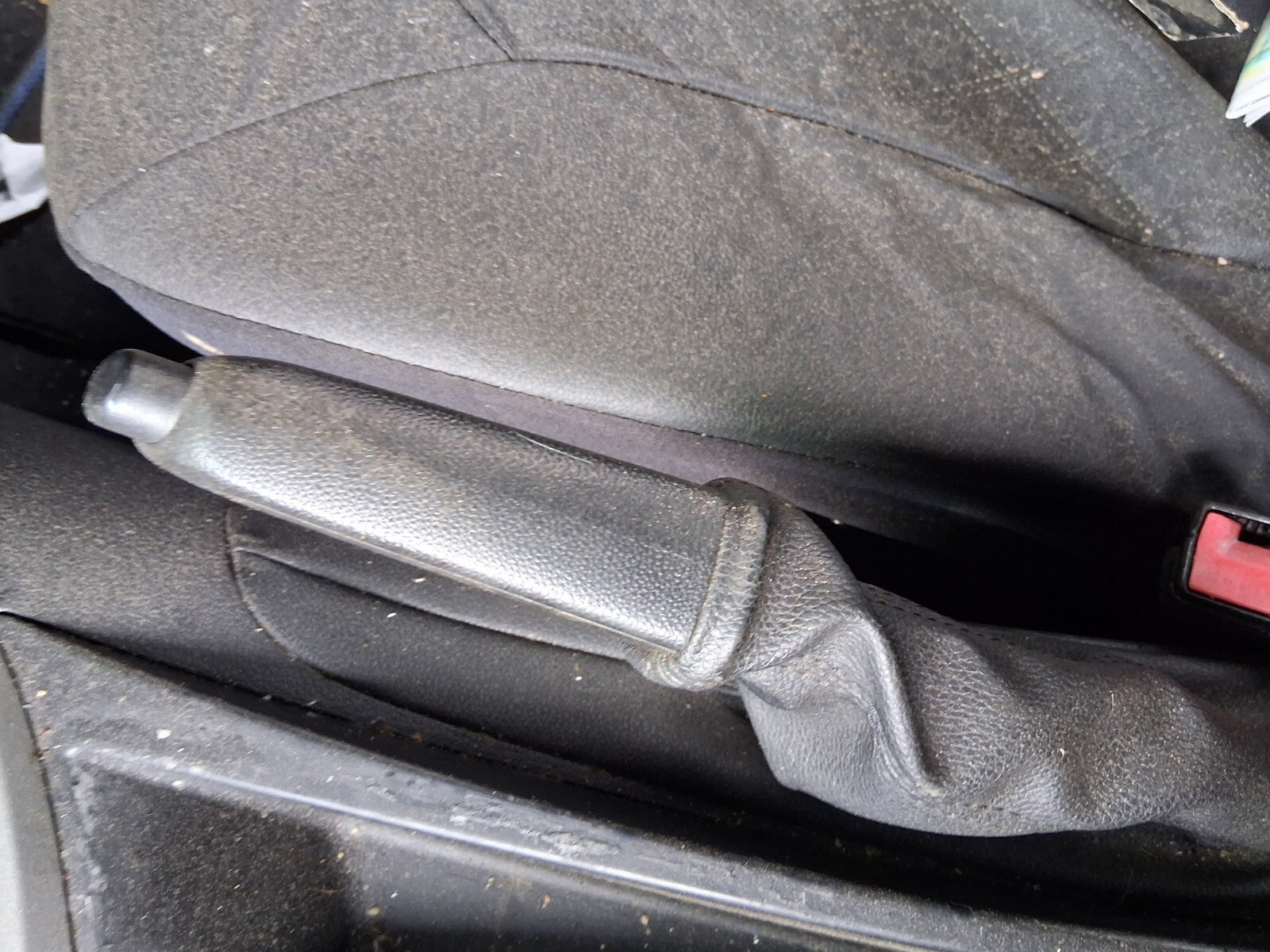 2011 BMW 1 SERIES MANUAL HANDBRAKE LEVER & MECHANISM