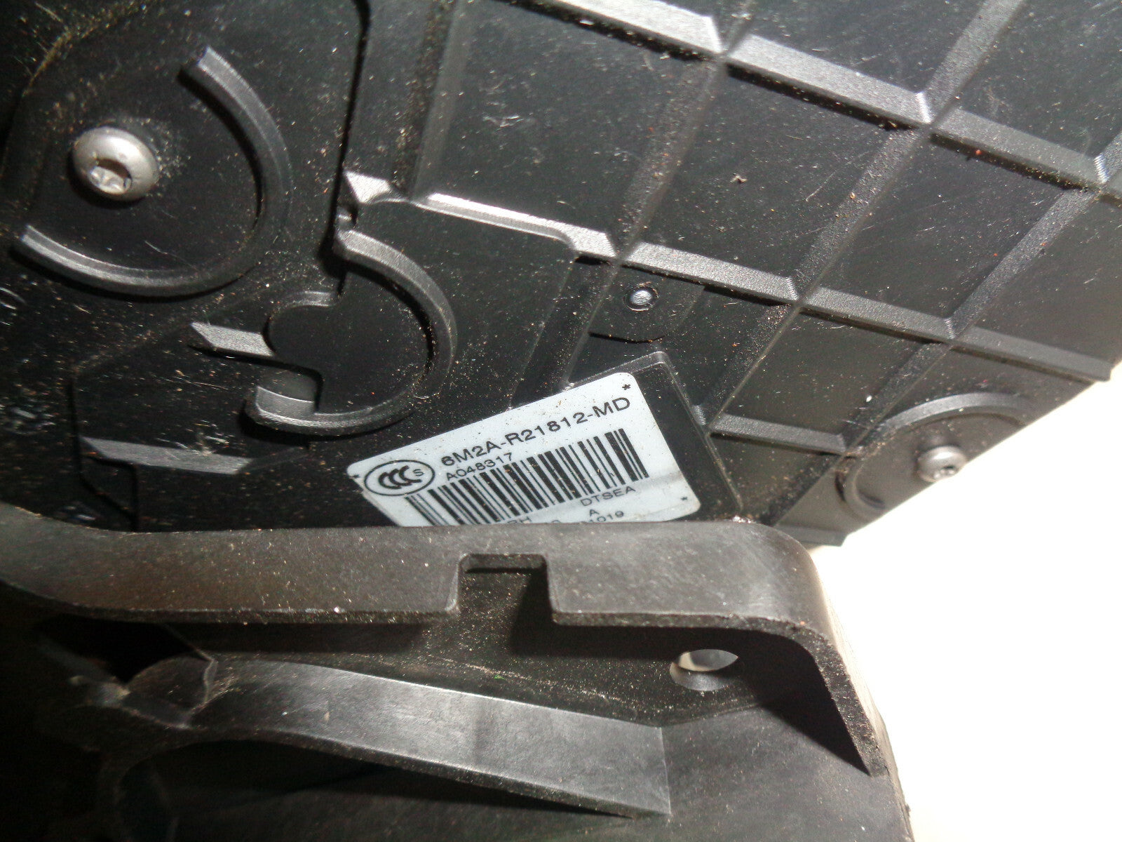 FORD MONDEO MK4 2014 OSF DRIVER SIDE FRONT DOOR EXTERIOR HANDLE COMPLETE UNIT