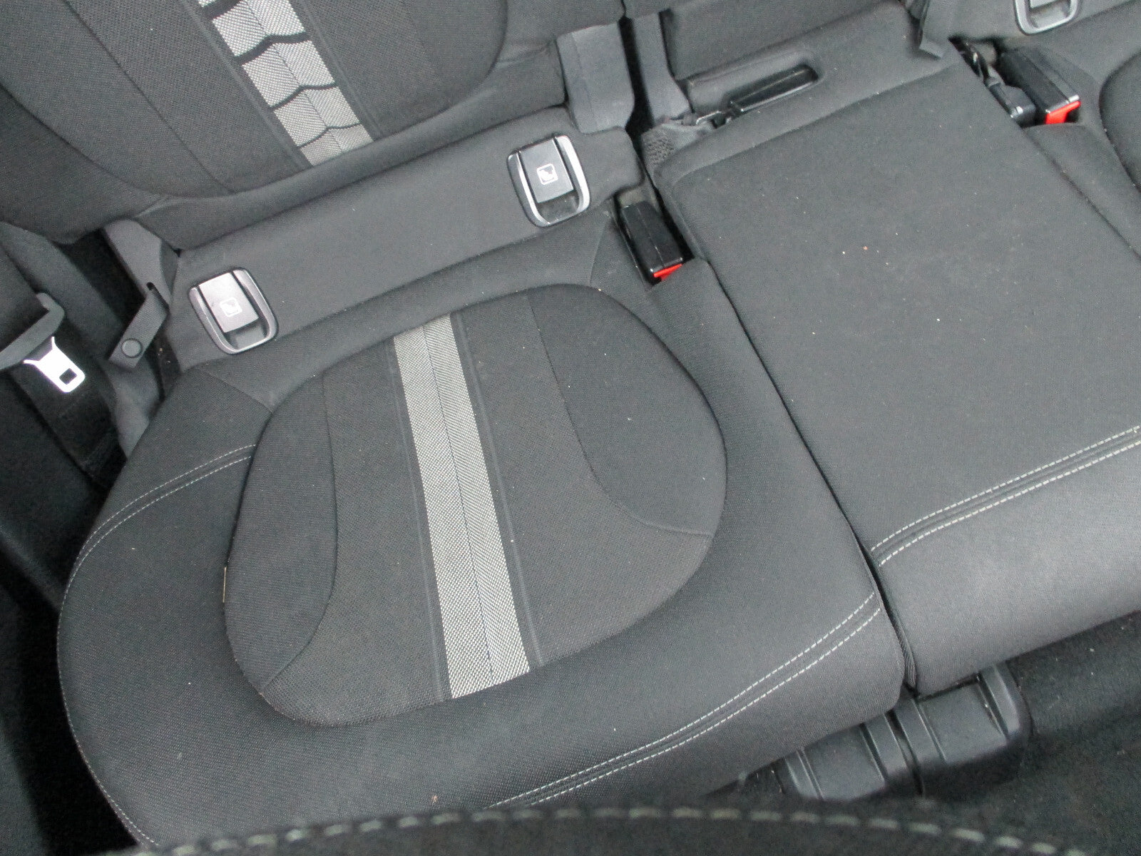 BMW X1 2018 F48 X DRIVE REAR COMPLETE SEATS BASE & BACK WITH CUP HOLDERS FABRIC