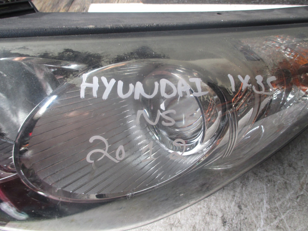HYUNDAI IX35 2012 NSF PASSENGER SIDE FRONT HEADLIGHT 921012Y