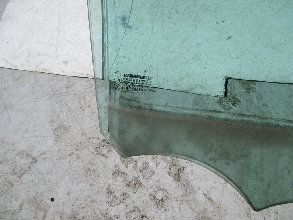 RENAULT SCENIC MK2 2008 OSF DRIVER SIDE FRONT WINDOW GLASS PANE 43R-00049