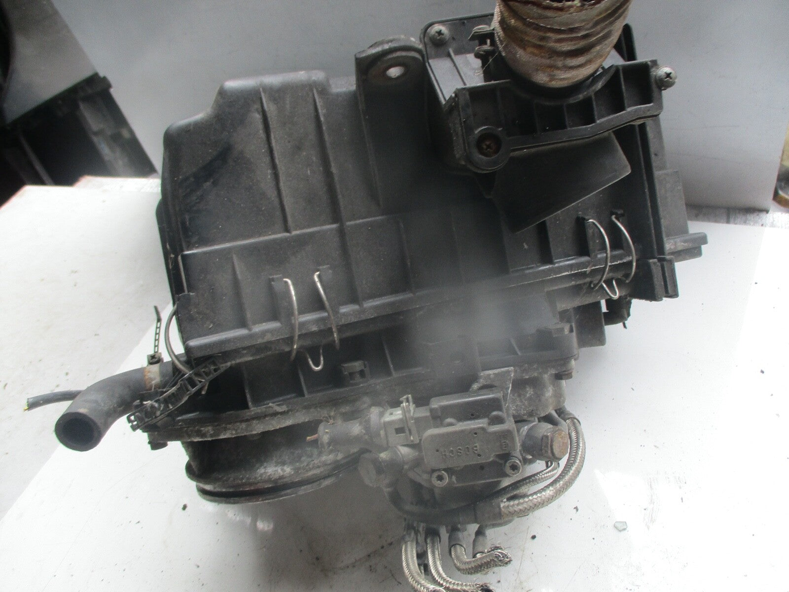 AUDI 80 B3 1990 AIR FILTER HOUSING BOX 3914070935
