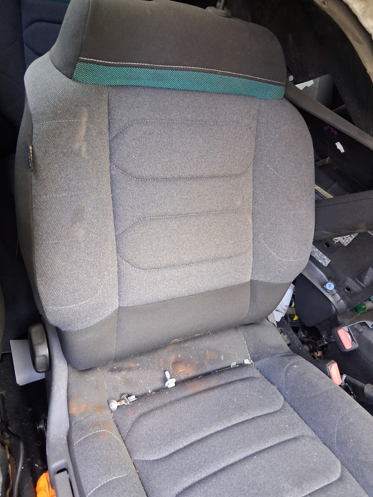 2021 CITROEN C3 MK3 OSF DRIVER SIDE FRONT RIGHT COMPLETE FABRIC SEAT