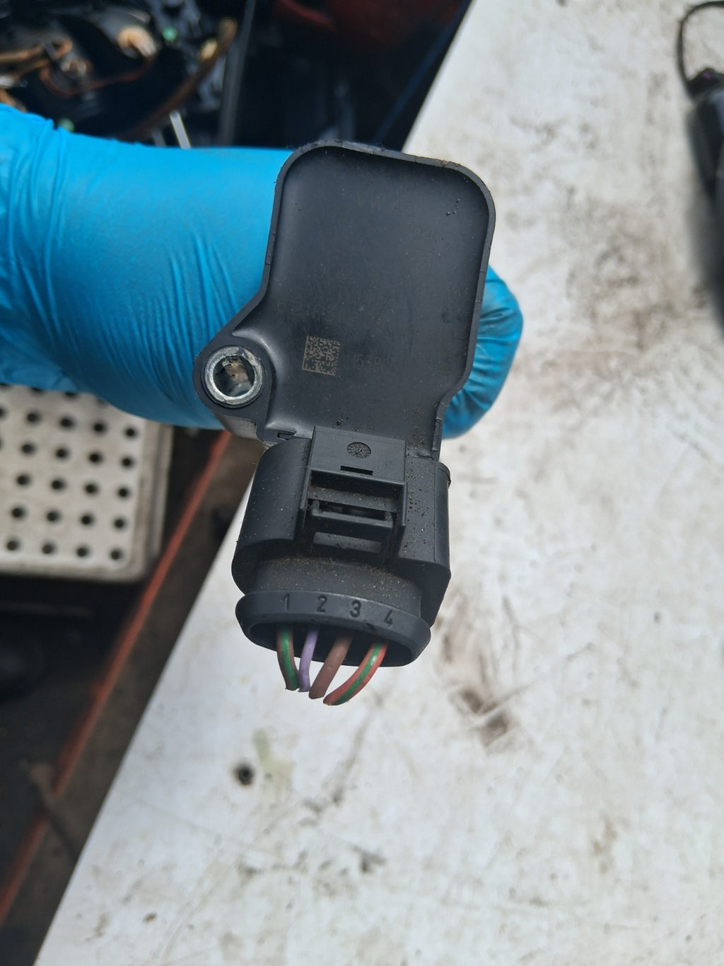 2020 SKODA FABIA MK3 1.2 PETROL IGNITION COIL 04E905110K