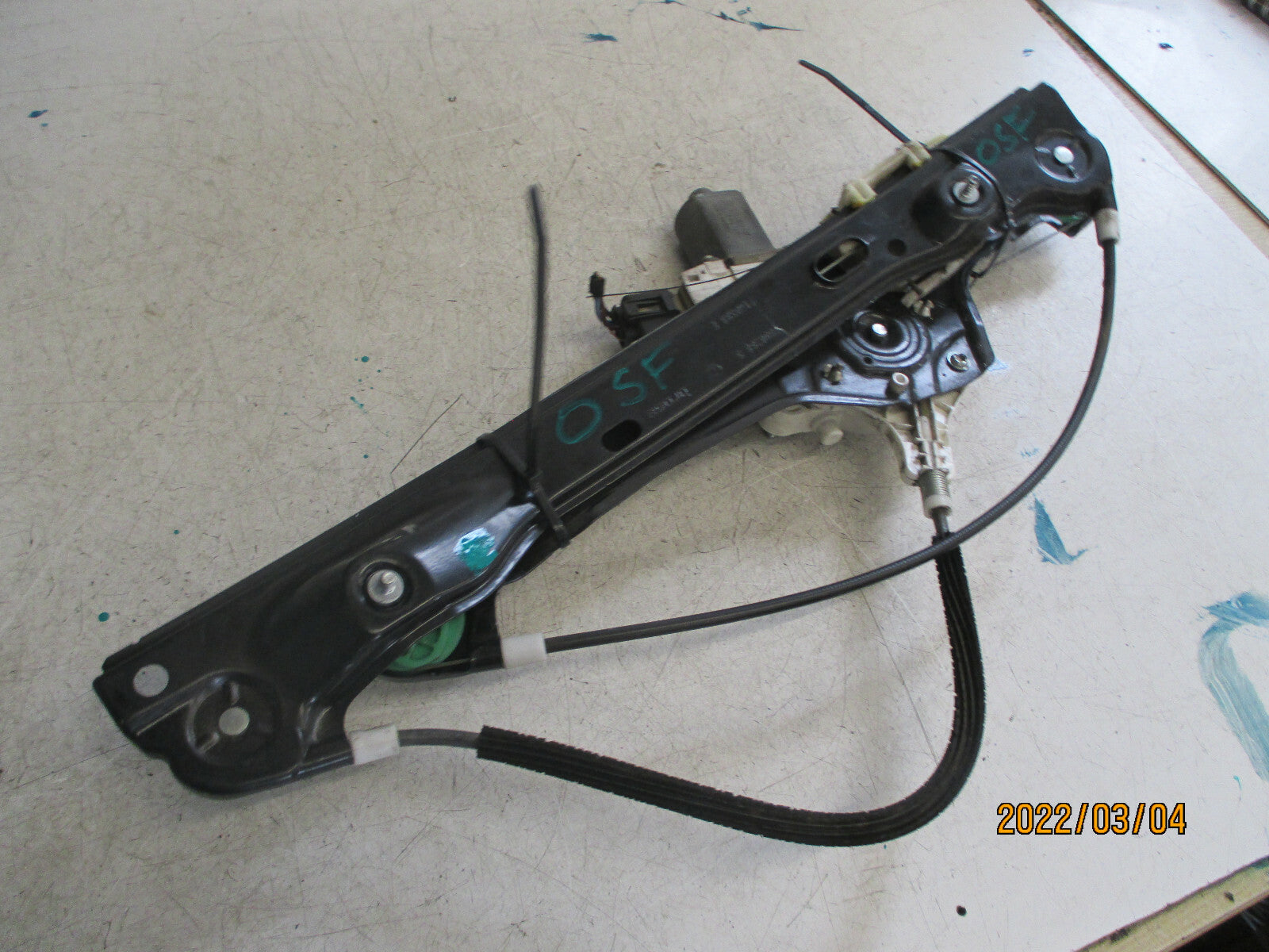 BMW 3 SERIES E90 2008 OSF DRIVER SIDE FRONT WINDOW MOTOR REGULATOR 6927028