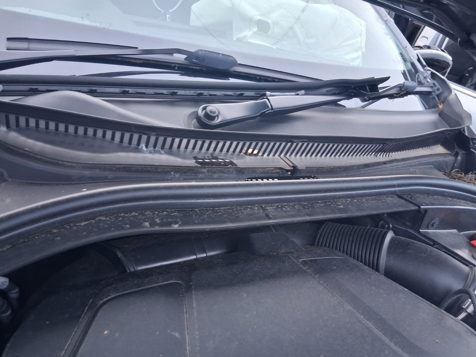 2024 BMW 2 SERIES F44 COUPE M SPORT 1.5 PETROL FRONT WINDSCREEN SCUTTLE PANEL