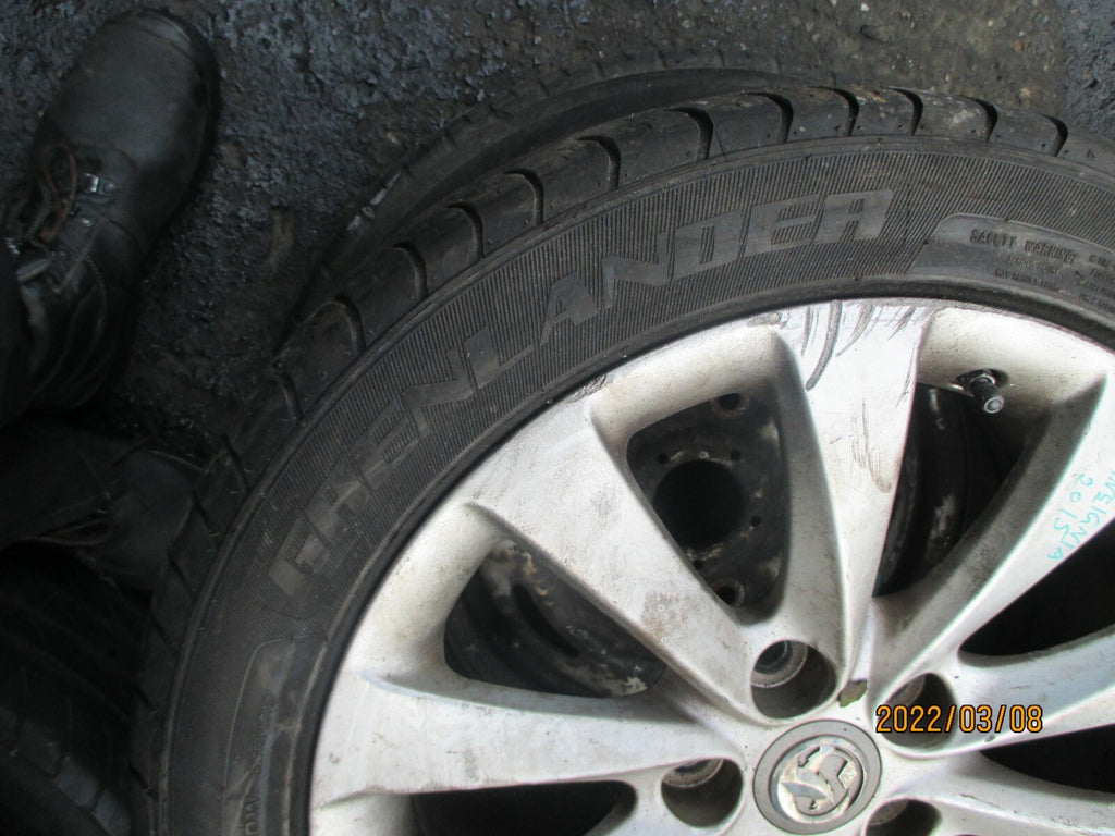 VAUXHALL INSIGNIA MK1 2015 10 SPOKE ALLOY WHEEL & TYRE 245/45R18 GRENLANDER ZEAL