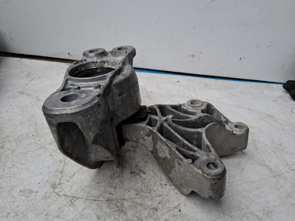 2017 NISSAN MICRA K14 0.9 PETROL OSF DRIVER SIDE FRONT ENGINE MOUNT