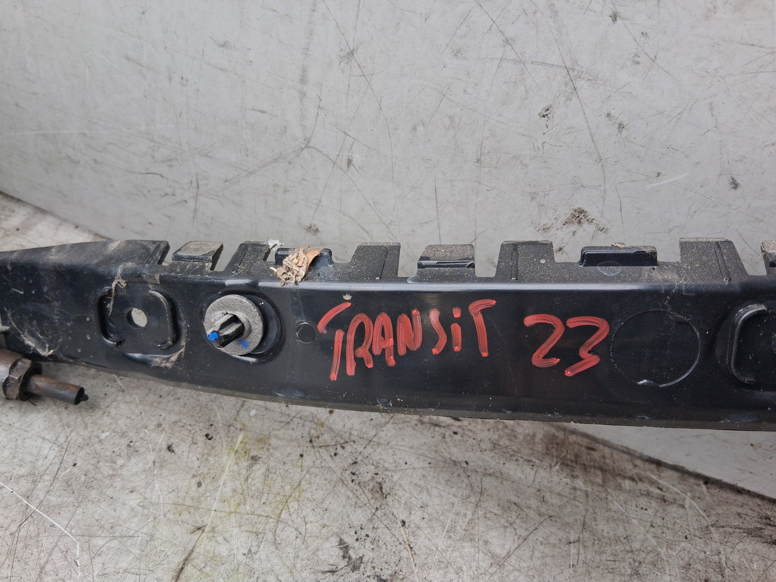 2023 FORD TRANSIT 350 MK8 OSR DRIVER SIDE REAR RIGHT BUMPER BRACKET BK3117A881