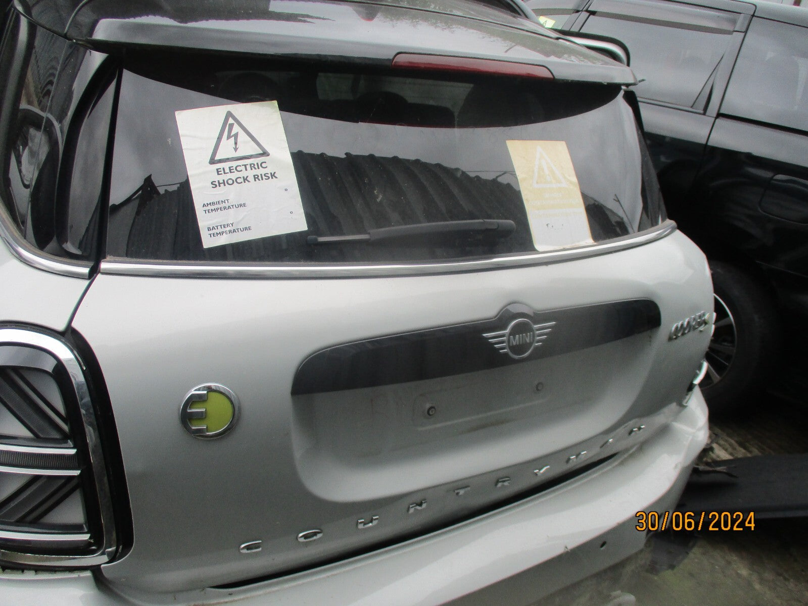 BMW MINI COUNTRYMAN F60 2021 NSF PASSENGER SIDE FRONT WINDOW GLASS