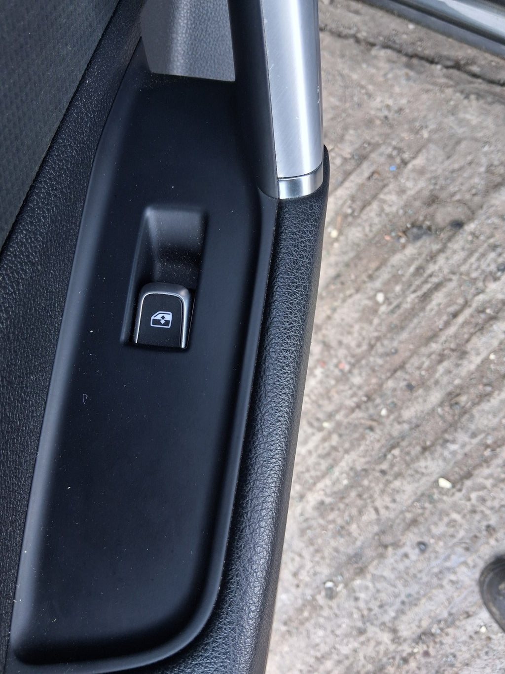 2021 AUDI Q2 MK1 FACELIFT NSF PASSENGER SIDE FRONT LEFT WINDOW CONTROL SWITCH