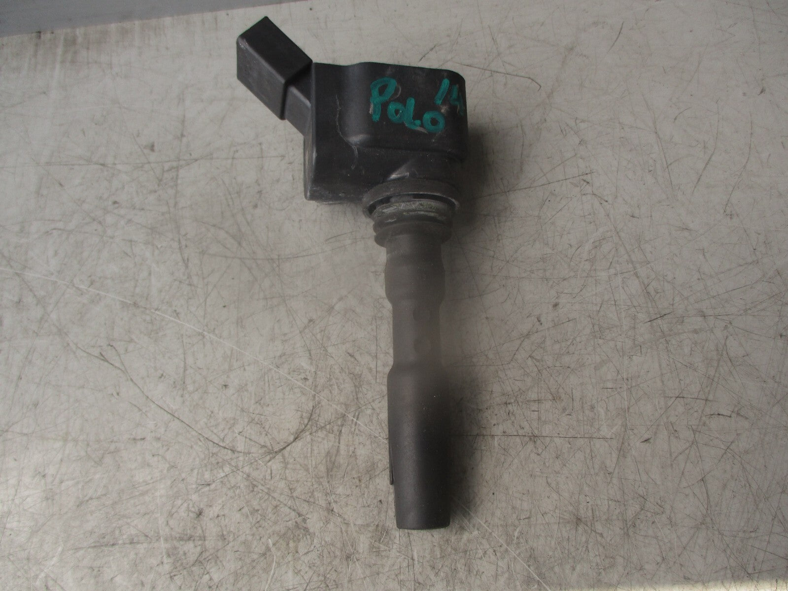2014 VOLKSWAGEN POLO MK5 1.0 PETROL ENGINE IGNITION COIL 04E905110E REF 3