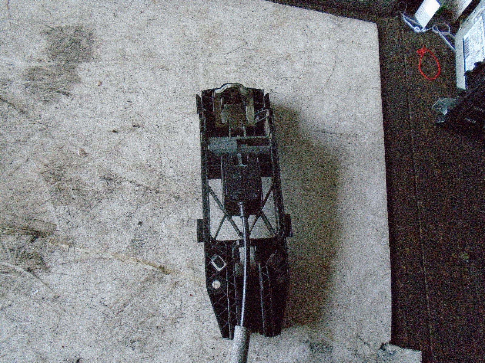 VOLKSWAGEN POLO 2014 MK5 OSF FRONT DRIVER SIDE DOOR LOCK MECHANISM 5K2837016