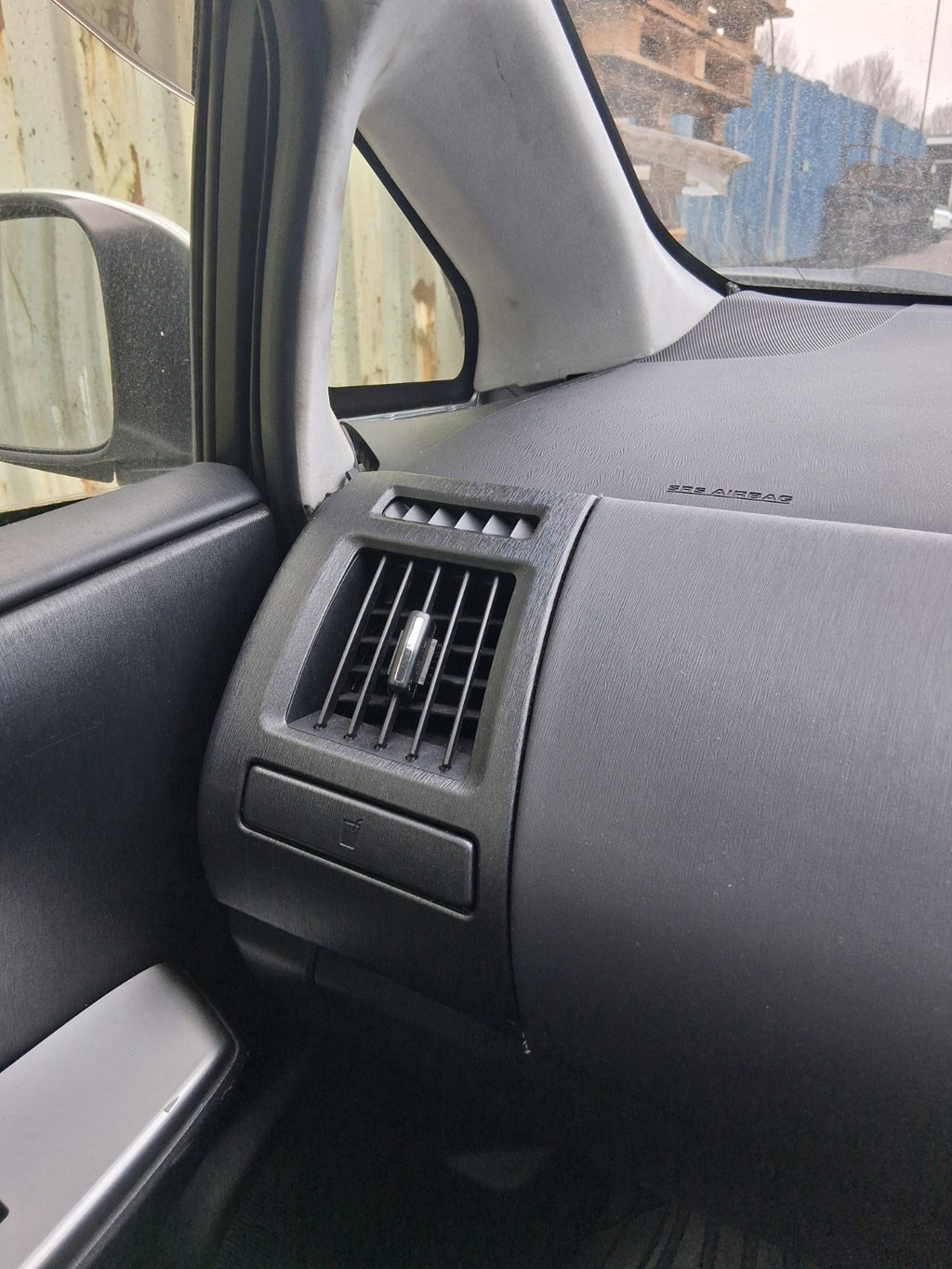 2018 TOYOTA PRIUS V PLUS XW40 NSF PASSENGER SIDE FRONT LEFT AIR VENT
