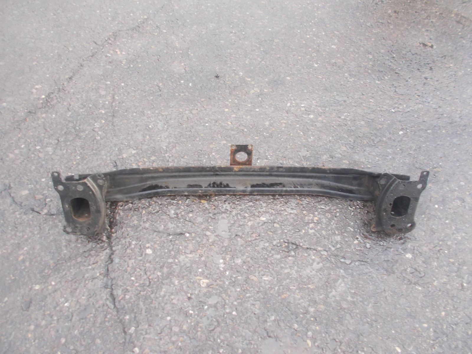 VW VOLKSWAGEN GOLF MK5 FRONT BUMPER REINFORCEMENT SUPPORT BAR 1T0807581