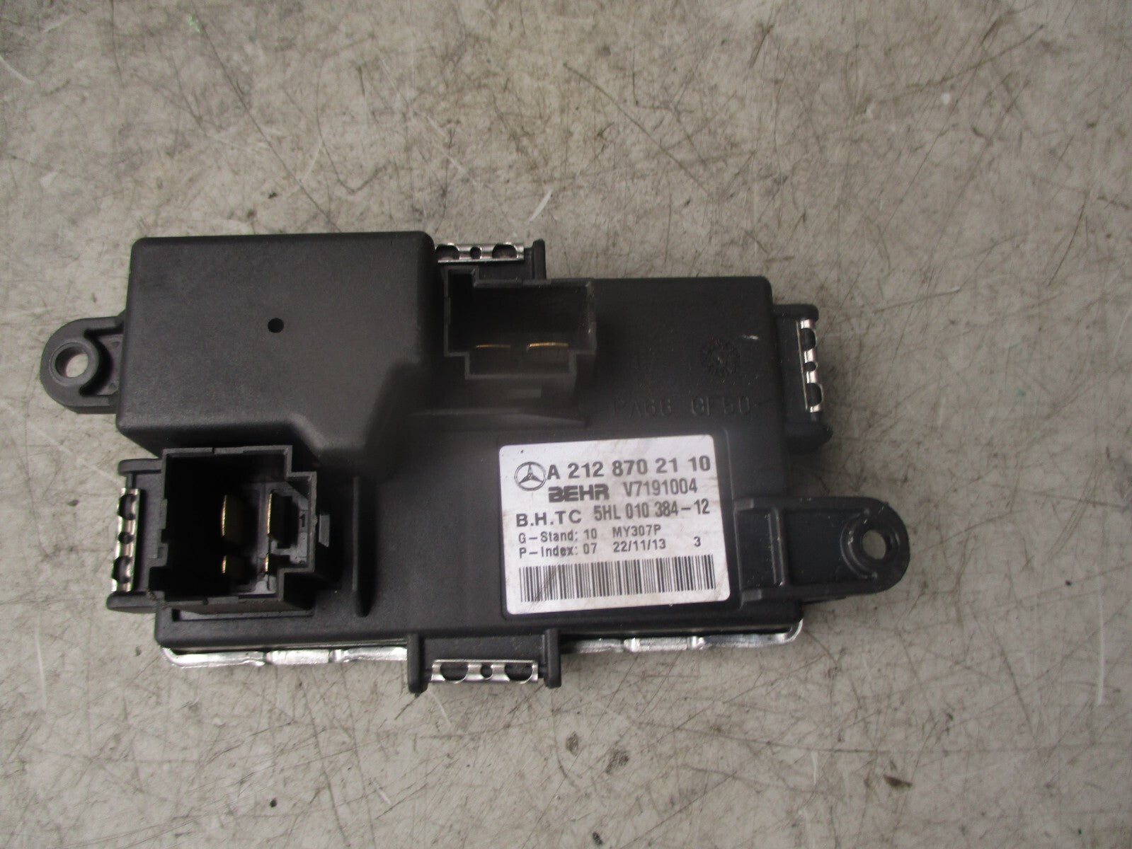 2009 MERCEDES-Benz C CLASS HEATER BLOWER MOTOR FAN RESISTOR A2128702110