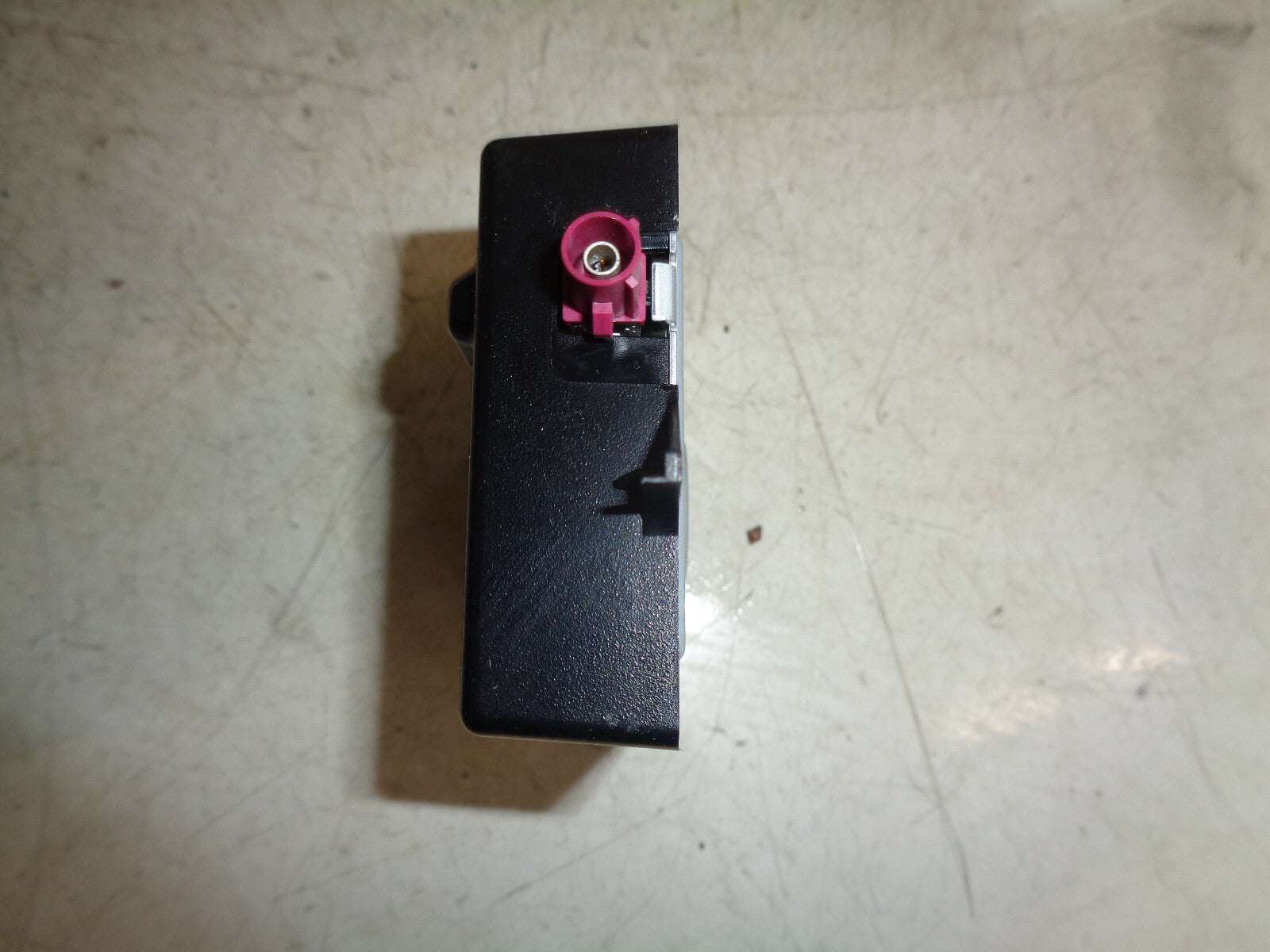 BMW 1 SERIES F20 2019 BACK UP AERIAL ANTENNA CONTROL BOOST MODULE 9325735