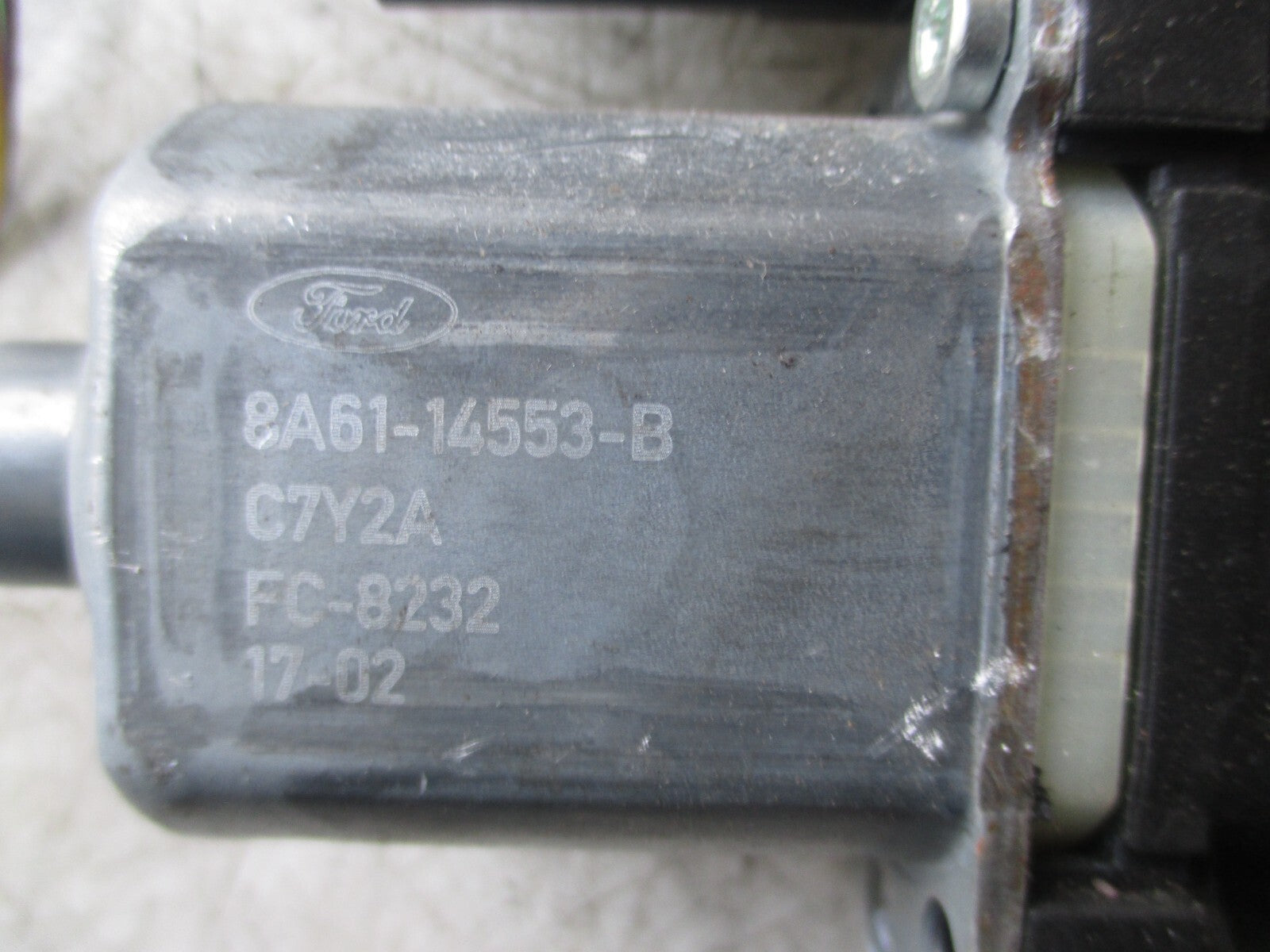 FORD FIESTA MK7 5 DOOR OSF DRIVER SIDE FRONT MOTOR REGULATOR 8A6114553B