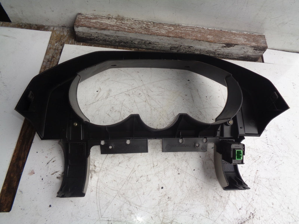 LAND ROVER FREELANDER 2005 SPEEDOMETER SURROUND PANEL fav500020xxx