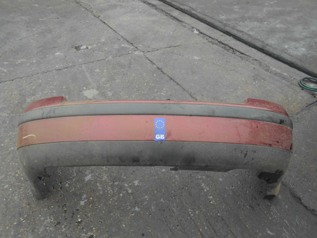 VOLKSWAGEN VW PASSAT SALOON 3B B5 2001 REAR PLASTIC BUMPER BURGUNDY RED