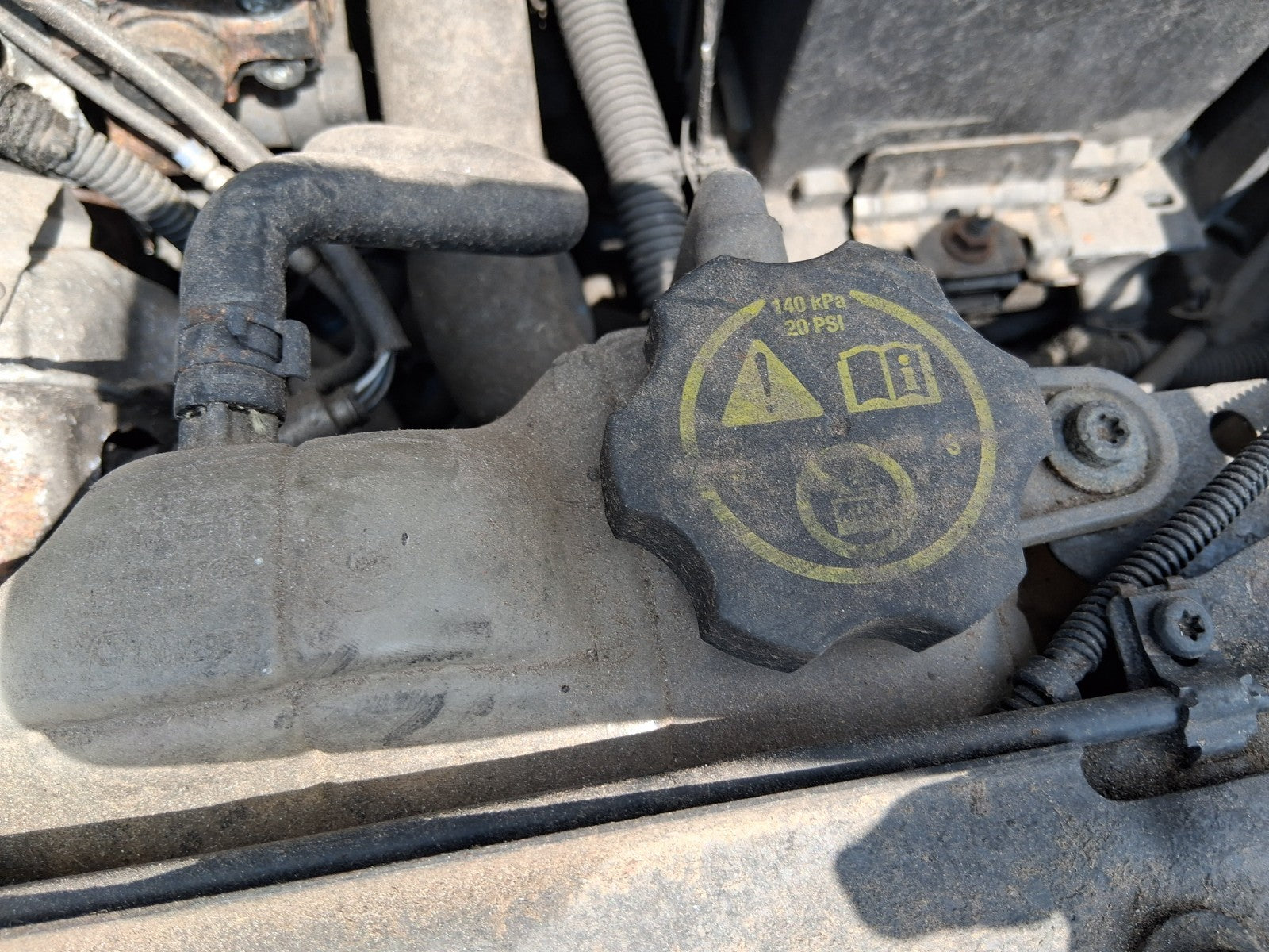 2017 VAUXHALL CORSA E 1.2 DIESEL WATER EXPANSION COOLANT OVERFLOW TANK